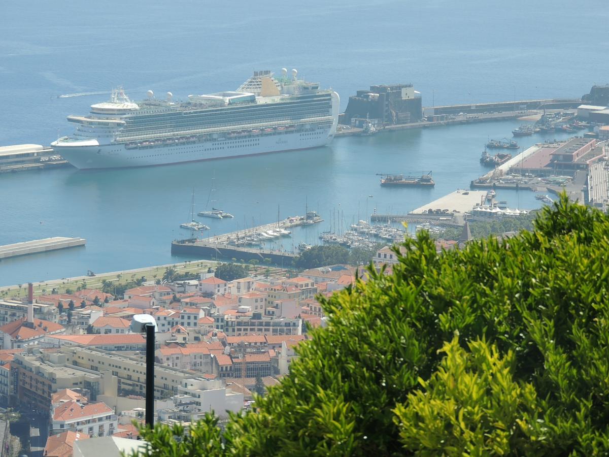 Studio Flat With Pool Funchal  Zewnętrze zdjęcie